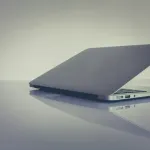 Jak bezpiecznie przechowywać dane i backup w firmie